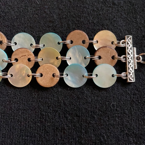 *Host Pick 3/24/22* Lia Sophia reversible bracelet - Picture 2 of 4